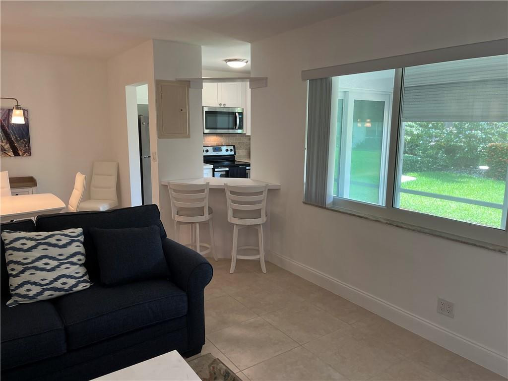 TARELTON MANOR - Residential