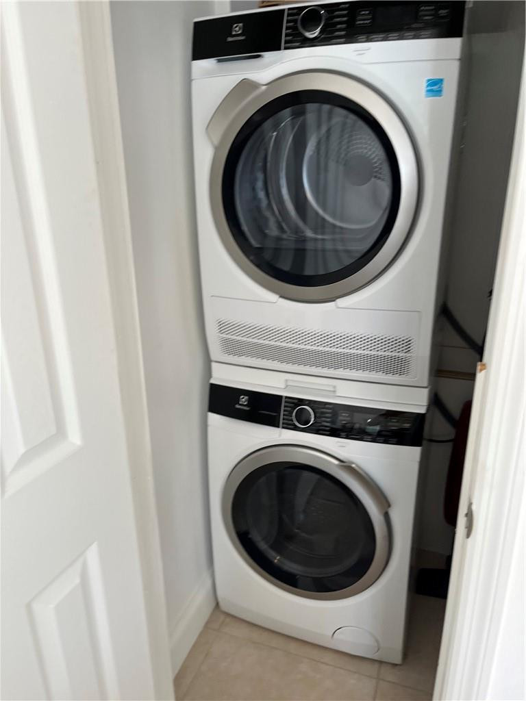 TARELTON MANOR - Residential