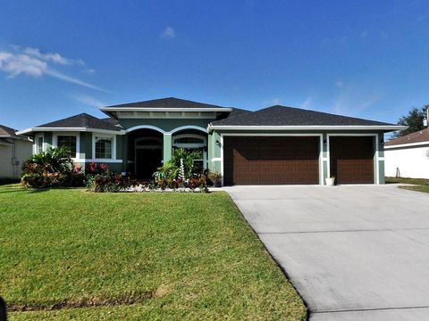 A home in Port St Lucie