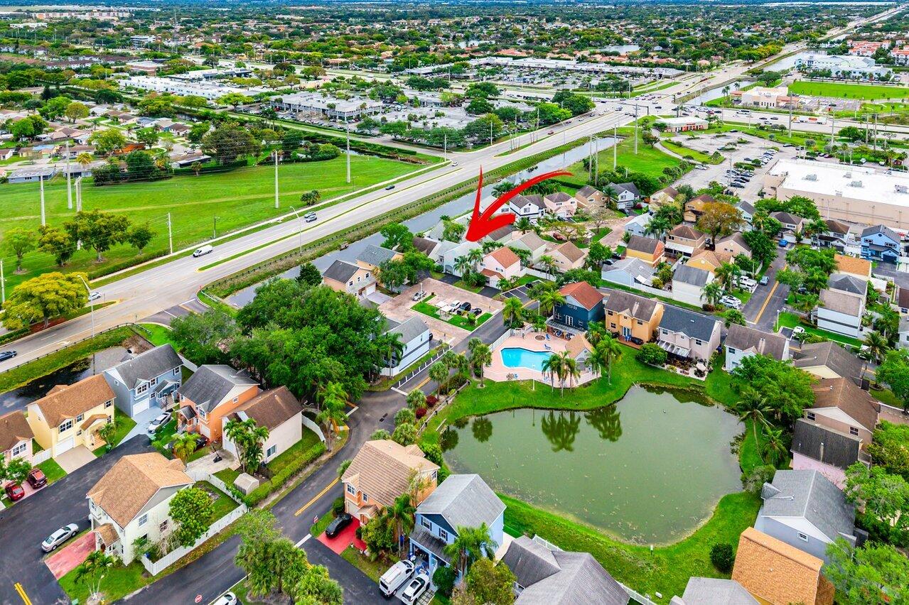 CORAL LAKES - Residential