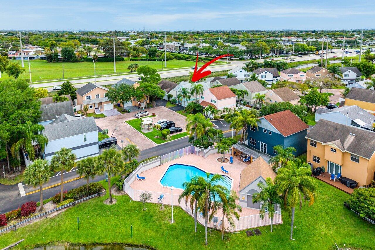 CORAL LAKES - Residential