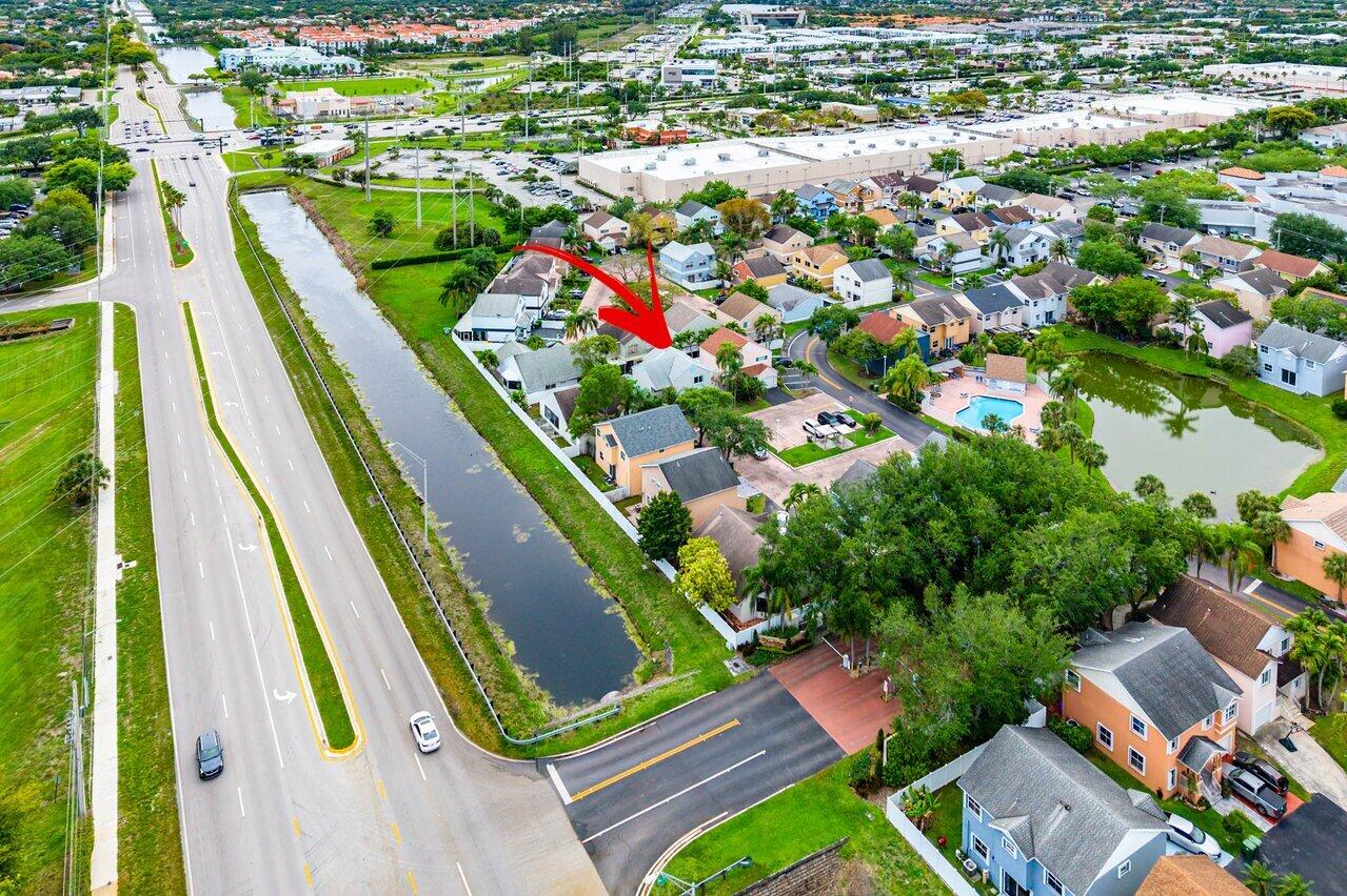 CORAL LAKES - Residential
