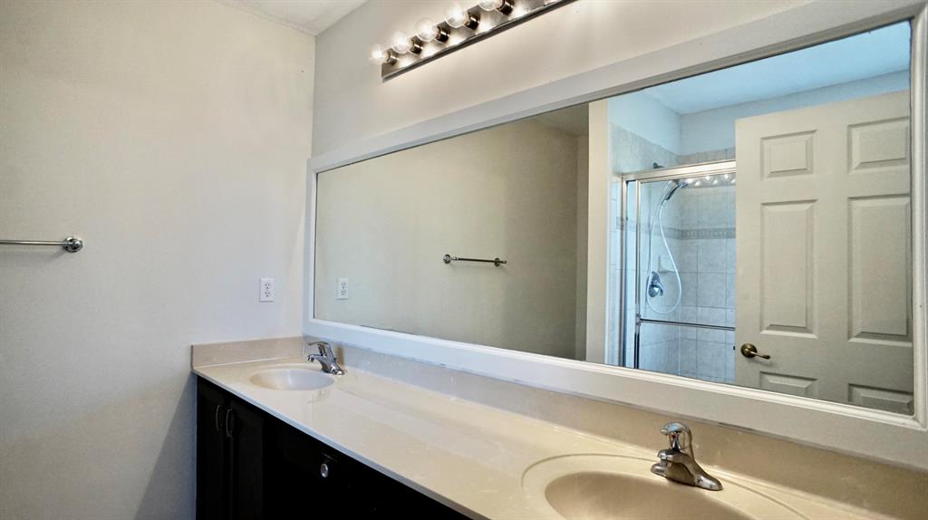 TURTLE CAY - Residential