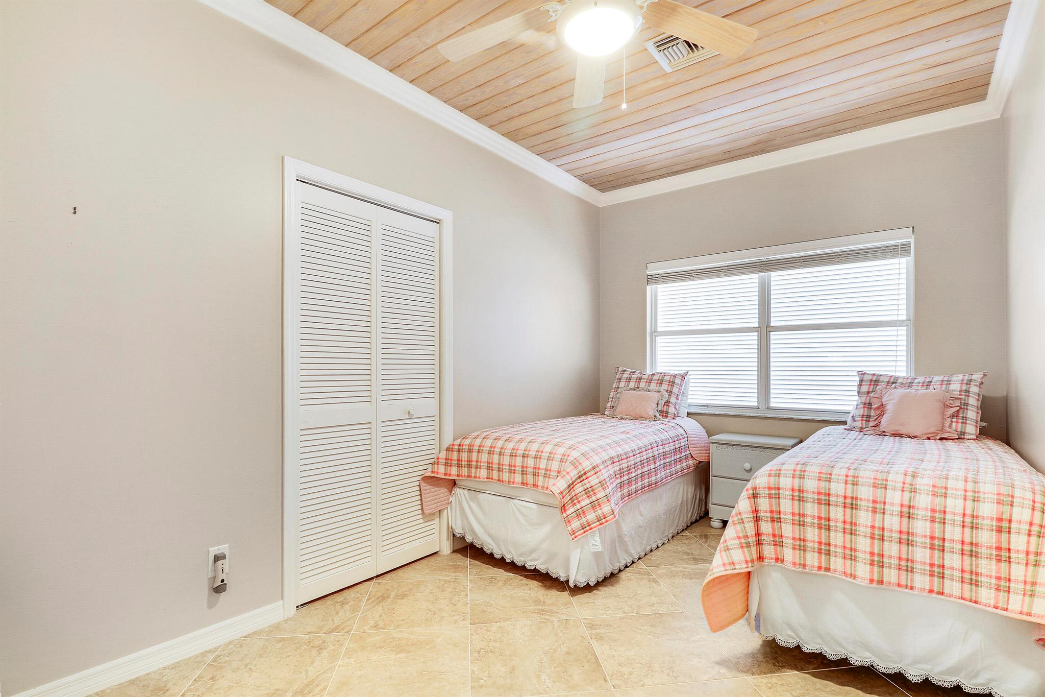 GARDEN GROVE PRD-PHASE II - Residential