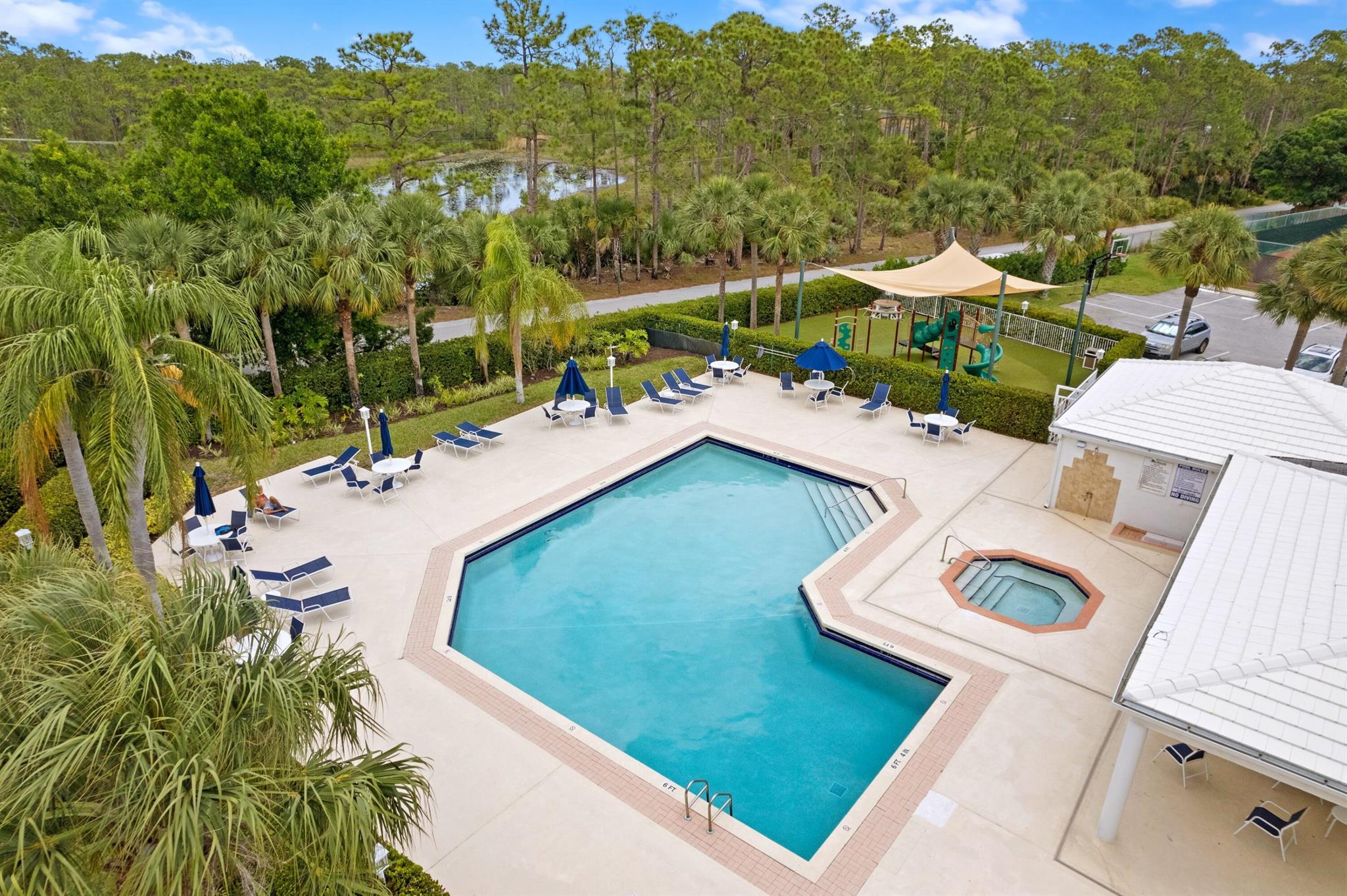 NORTH PASSAGE - Residential