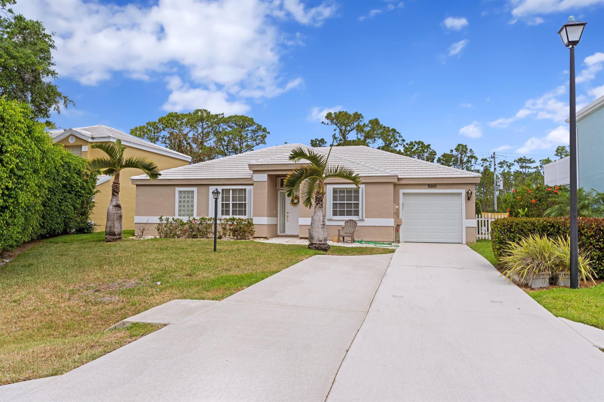 NORTH PASSAGE - Residential