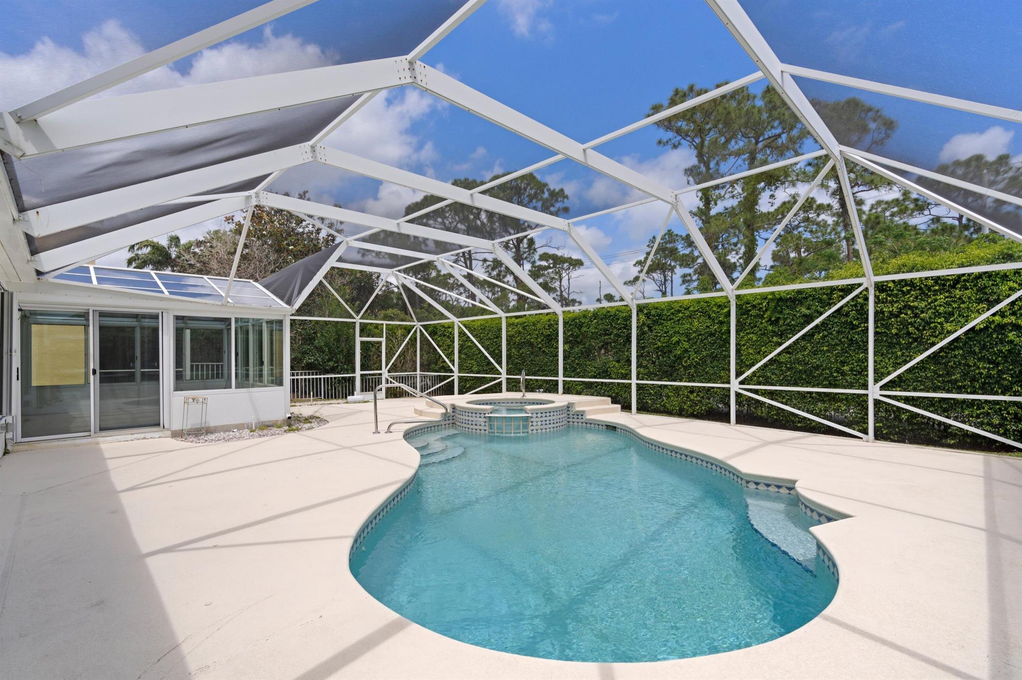 NORTH PASSAGE - Residential