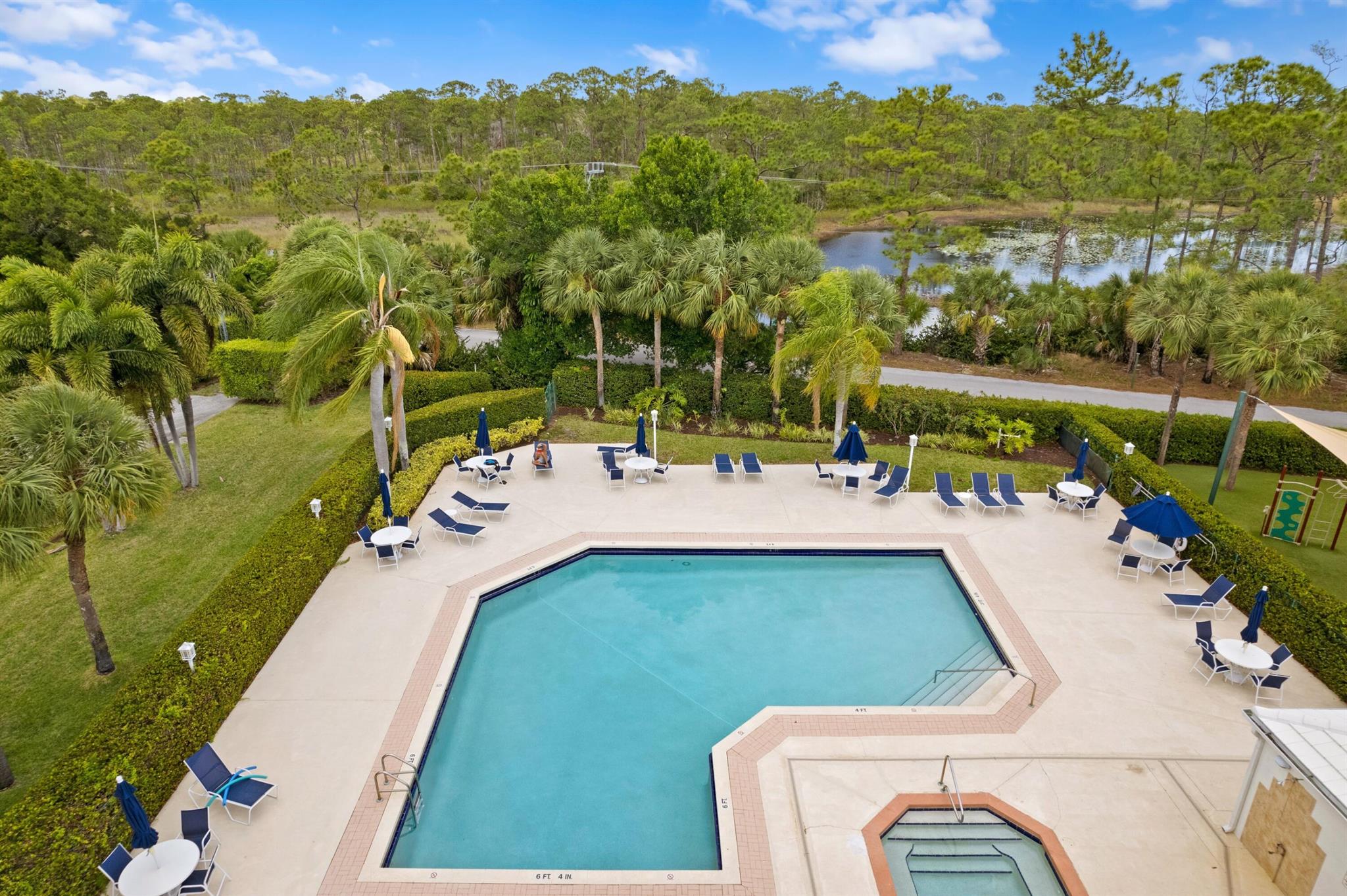 NORTH PASSAGE - Residential