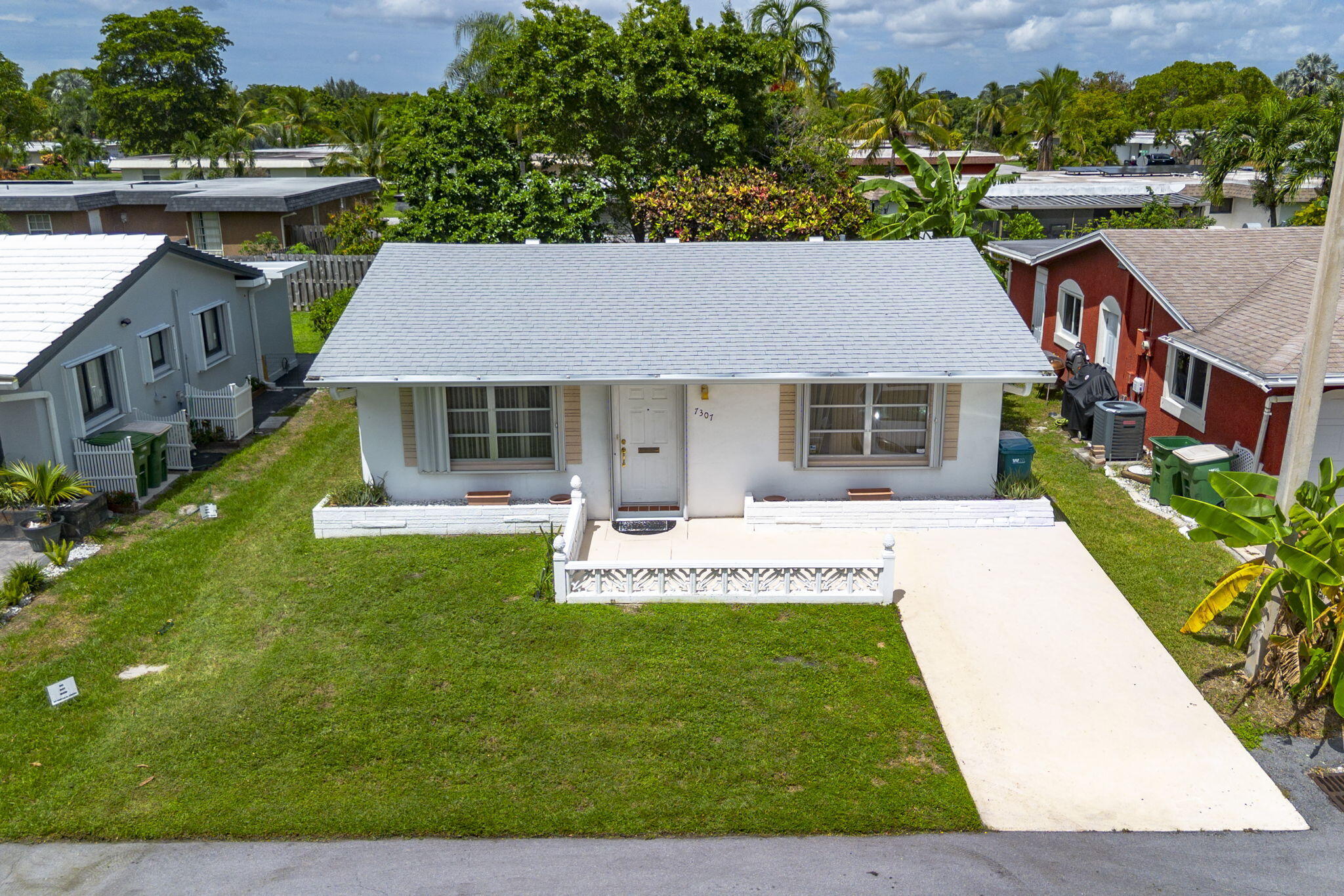 View photos, virtual tours, details... 7307 NW 62ND Street
