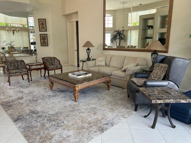 125 Windward Drive