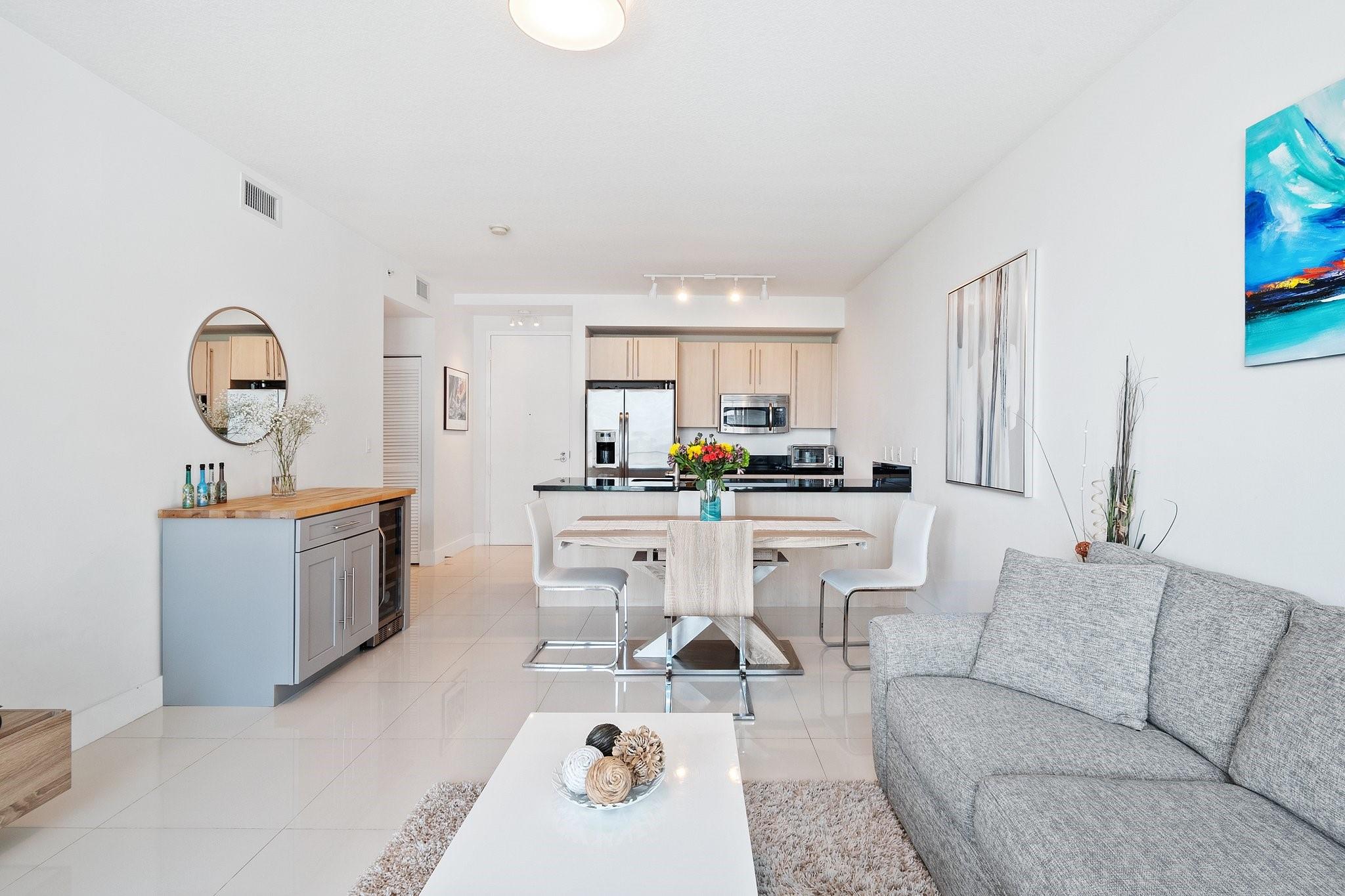 AXIS ON BRICKELL - Residential
