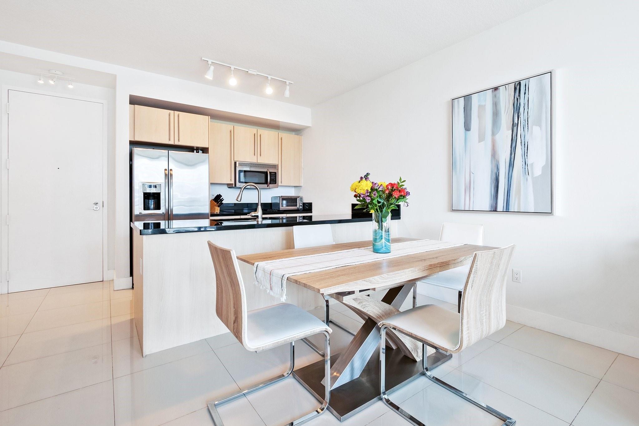 AXIS ON BRICKELL - Residential
