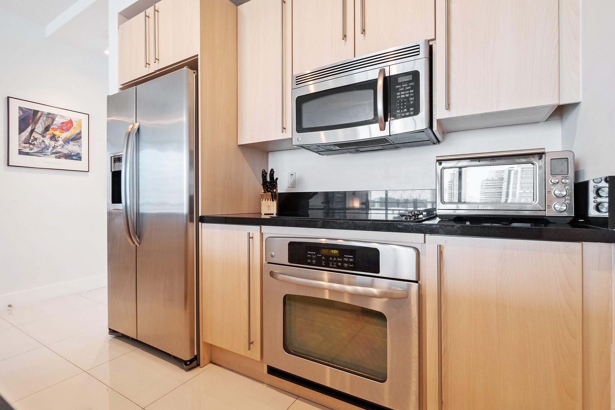 AXIS ON BRICKELL - Residential