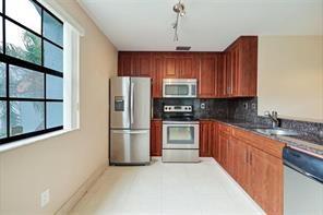 Mariner Village Garden Co - Residential Lease
