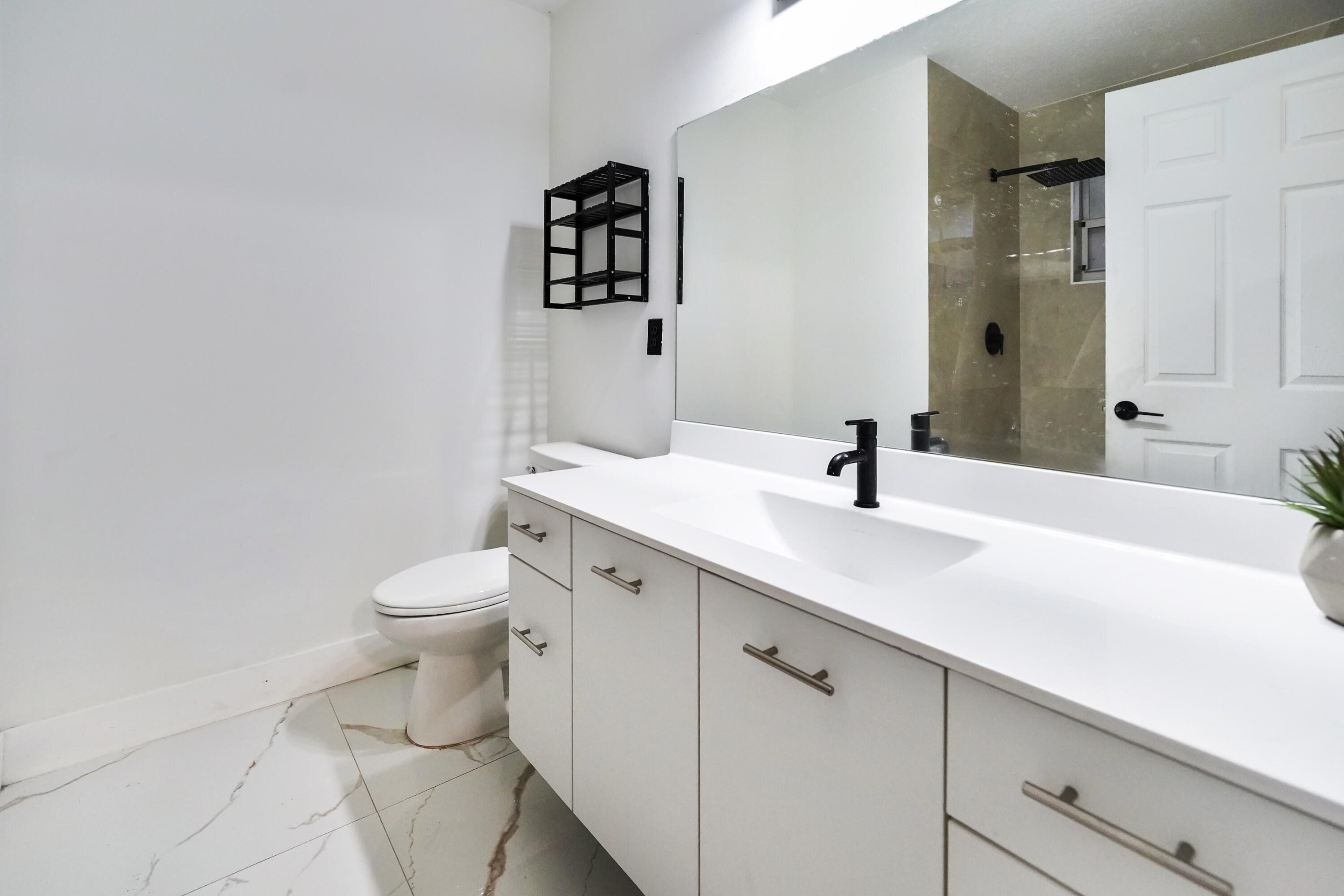 CEDARS WOODS HOMES CONDO - Residential Lease