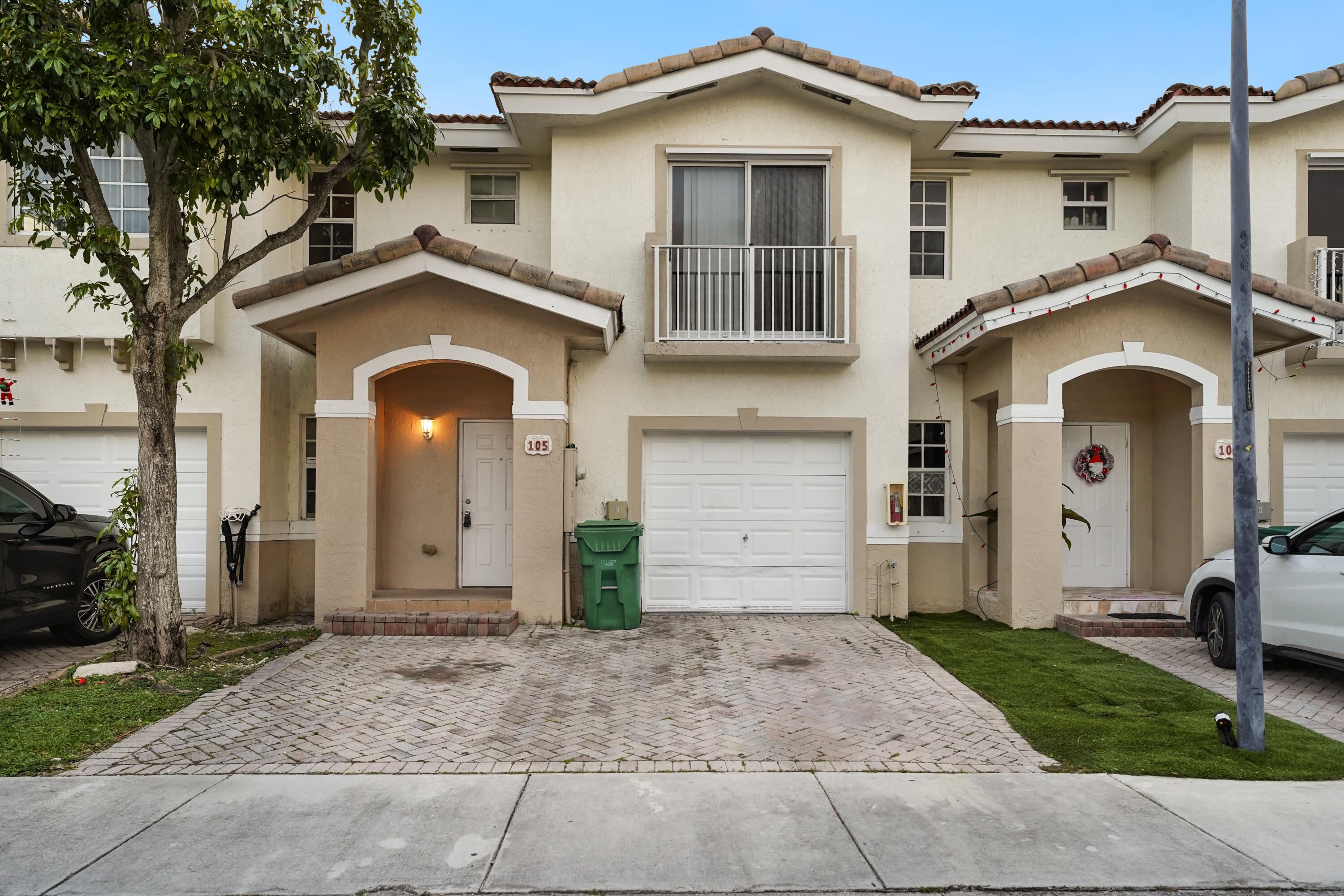 CEDARS WOODS HOMES CONDO - Residential Lease