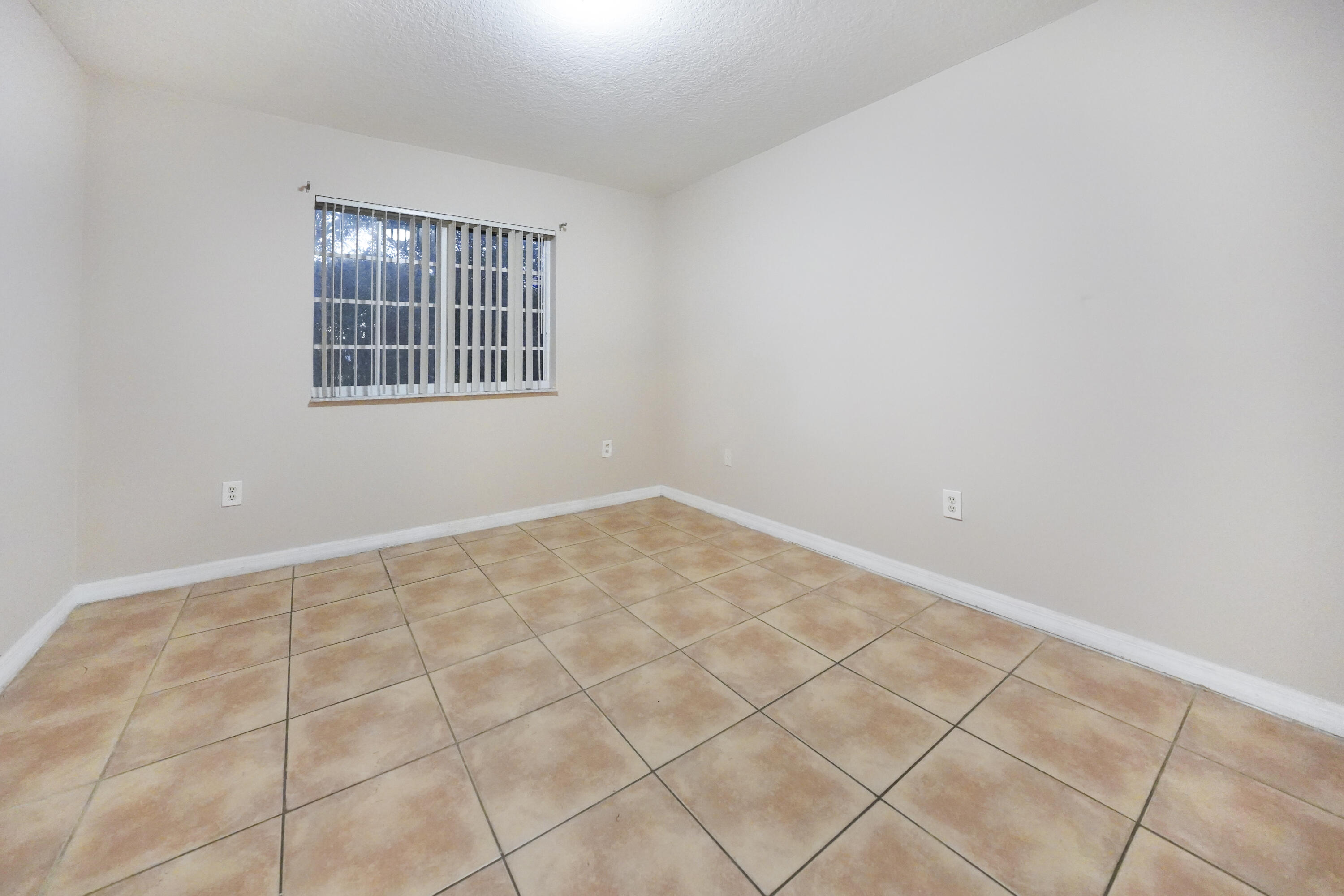 CEDARS WOODS HOMES CONDO - Residential Lease