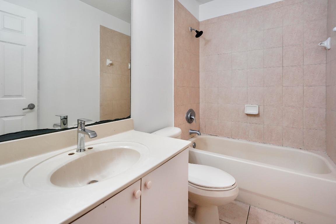 CEDARS WOODS HOMES CONDO - Residential Lease