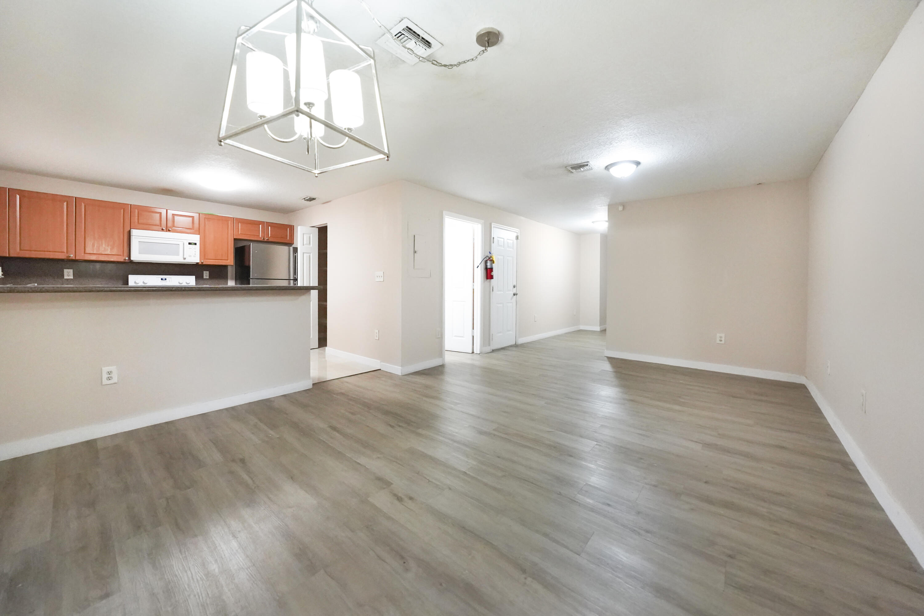 CEDARS WOODS HOMES CONDO - Residential Lease