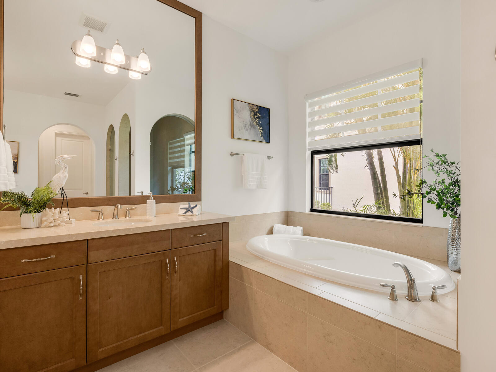 BRUSCHI PROPERTY - Residential