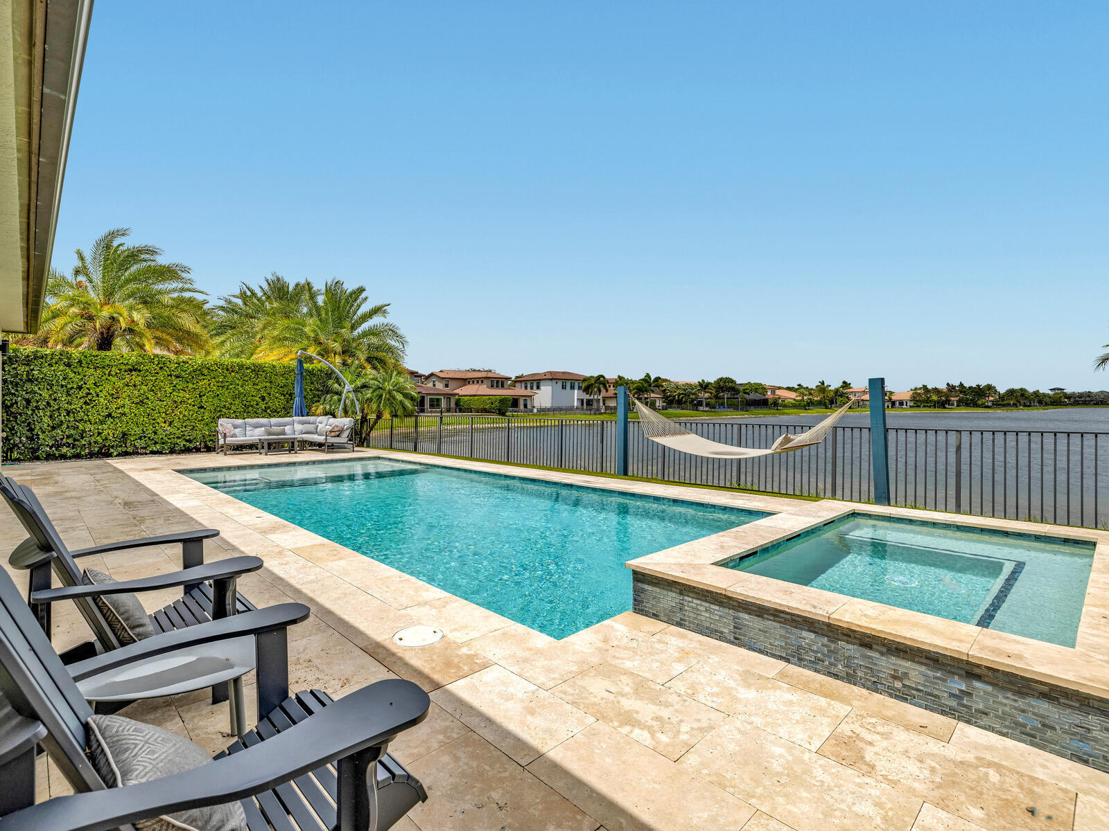 BRUSCHI PROPERTY - Residential