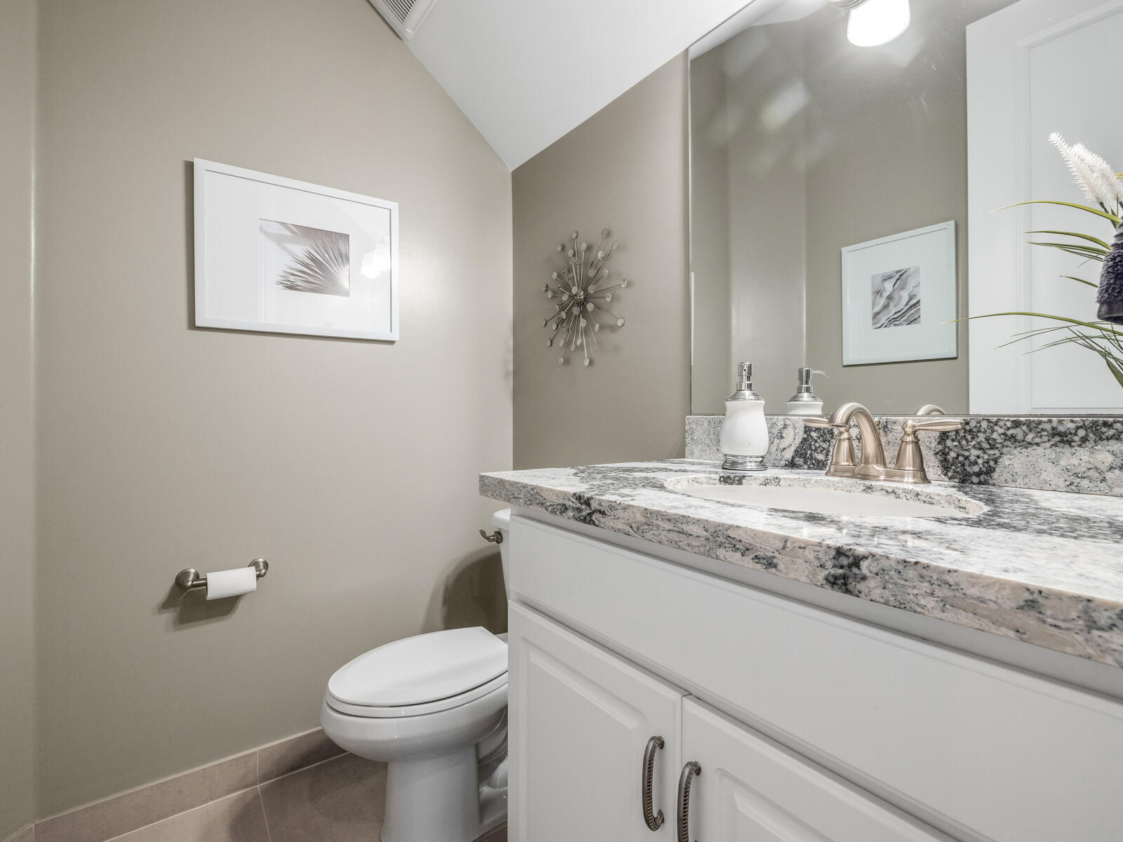 BRUSCHI PROPERTY - Residential