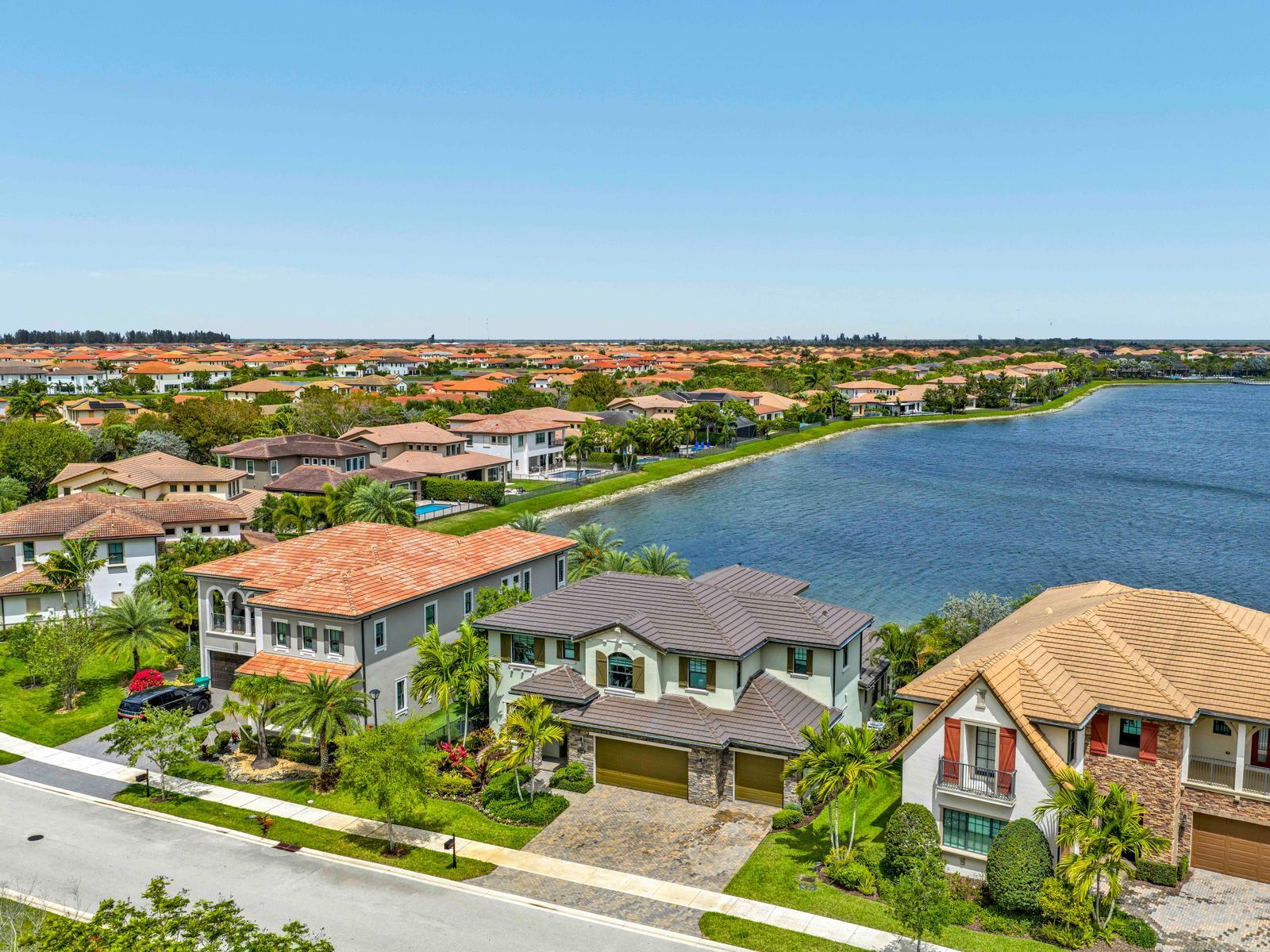 BRUSCHI PROPERTY - Residential