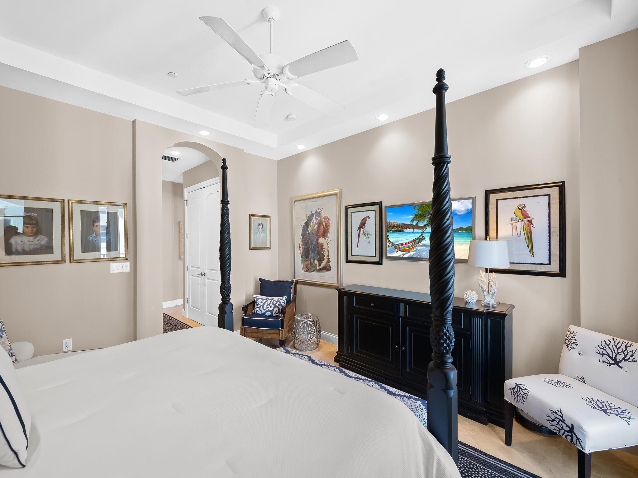 ORIANA AT LAUDERDALE BY THE SEA - Residential