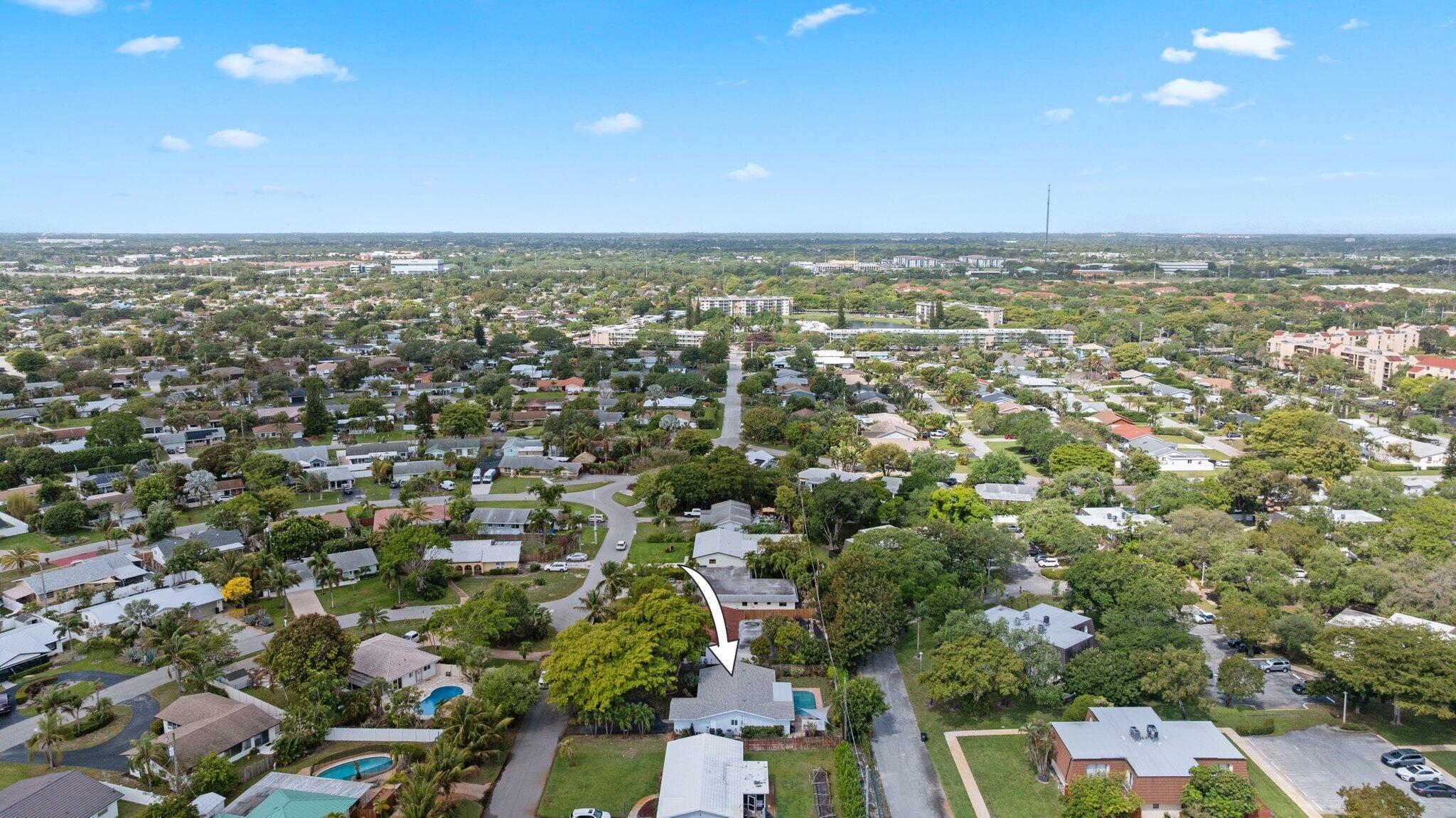 TROPIC PALMS 1 - Residential