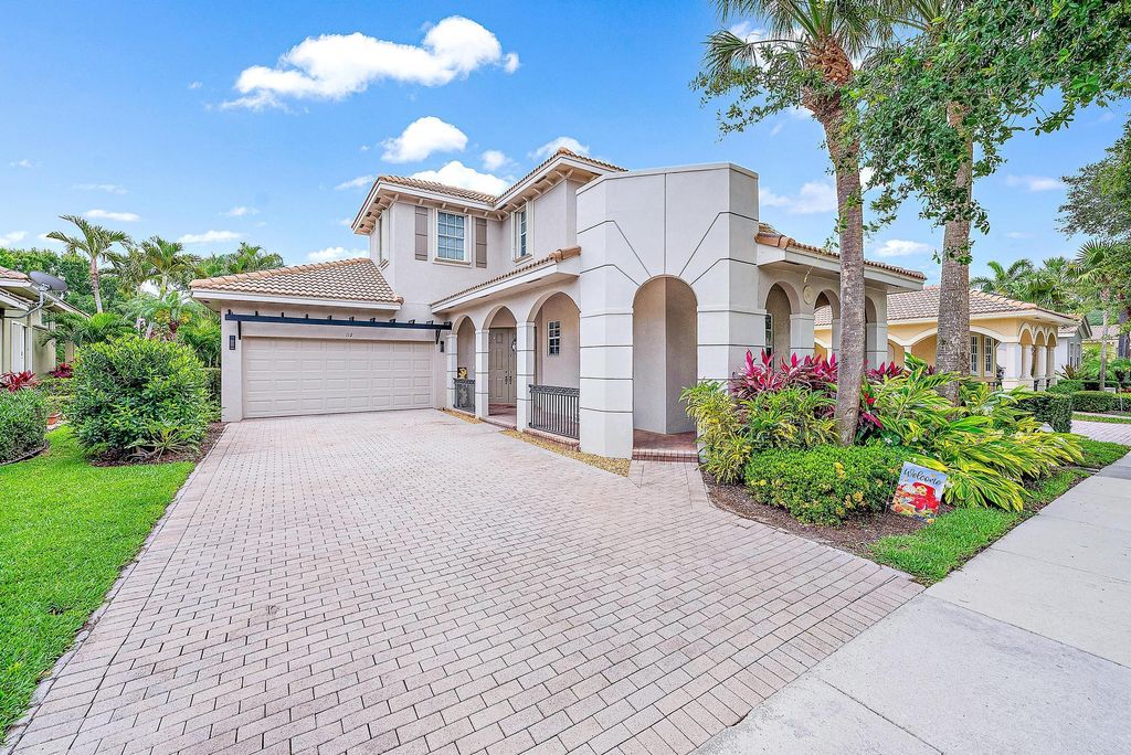 Photo of 112 Via Castilla, Jupiter, FL 33458 (MLS # R10987552)