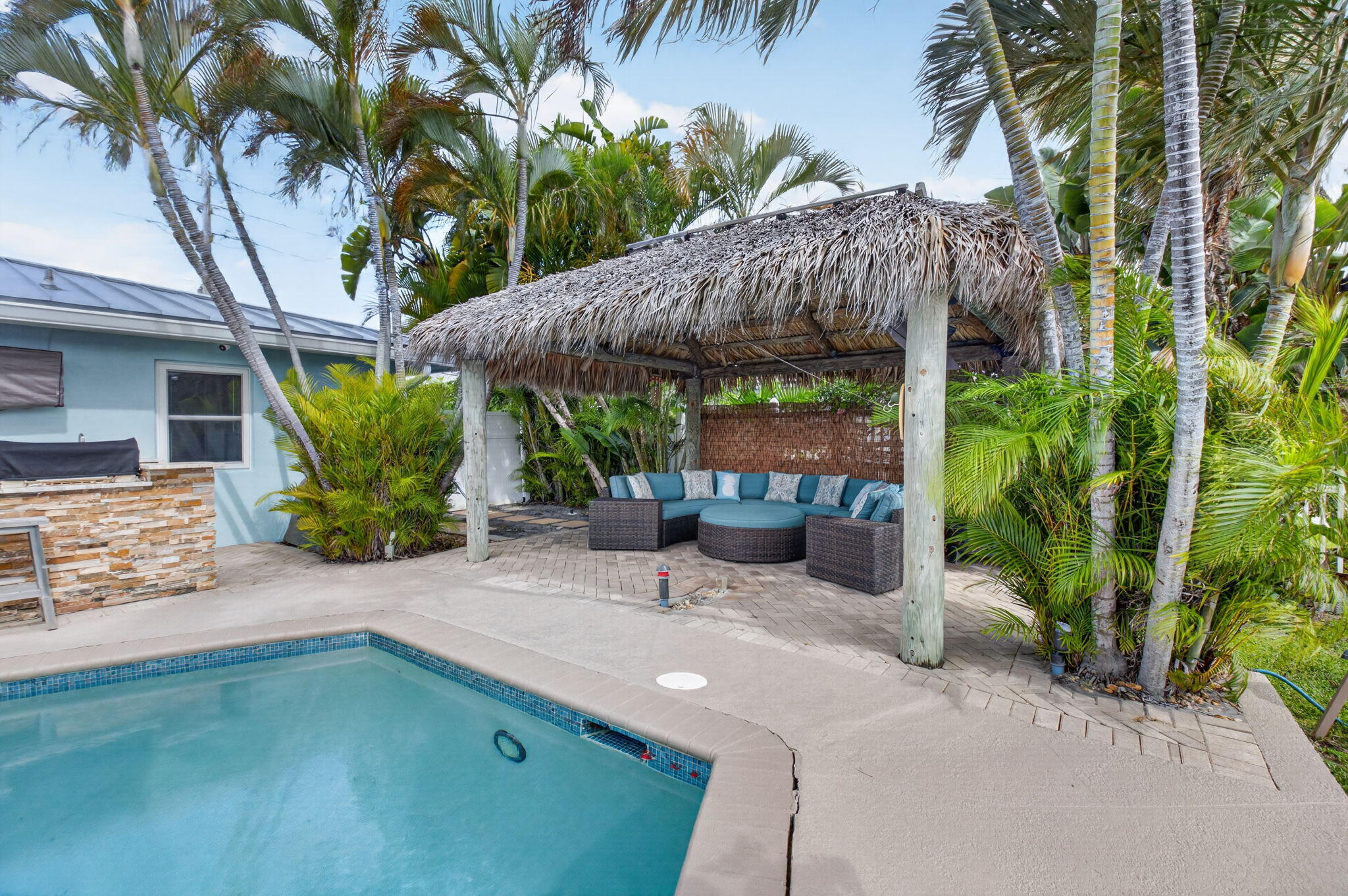 CARIBBEAN KEYS - Residential