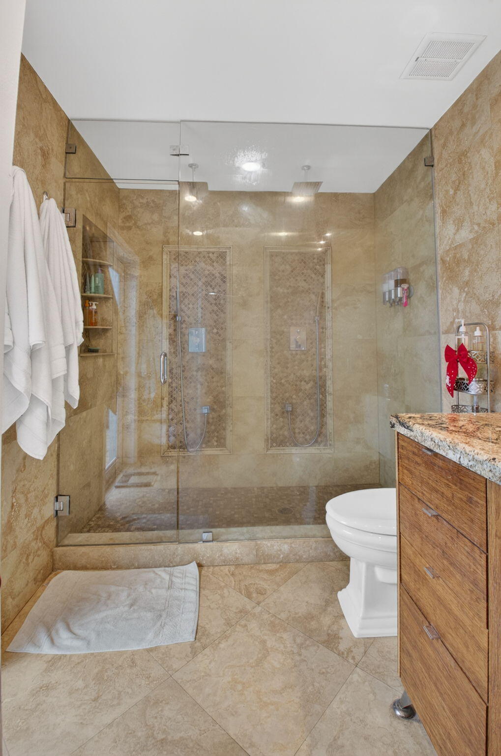 CARIBBEAN KEYS - Residential