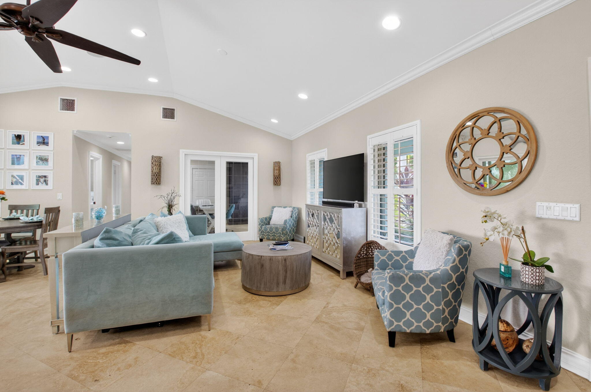 CARIBBEAN KEYS - Residential