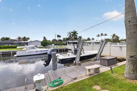 Tiny photo for 5800 NE 7th Avenue, Boca Raton, FL 33487 (MLS # B26016467)