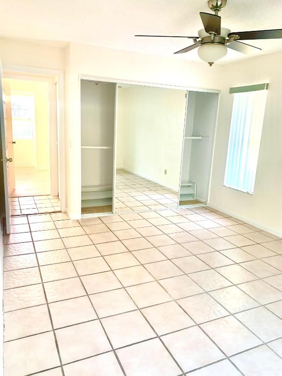 LA MANCHA - Residential Lease