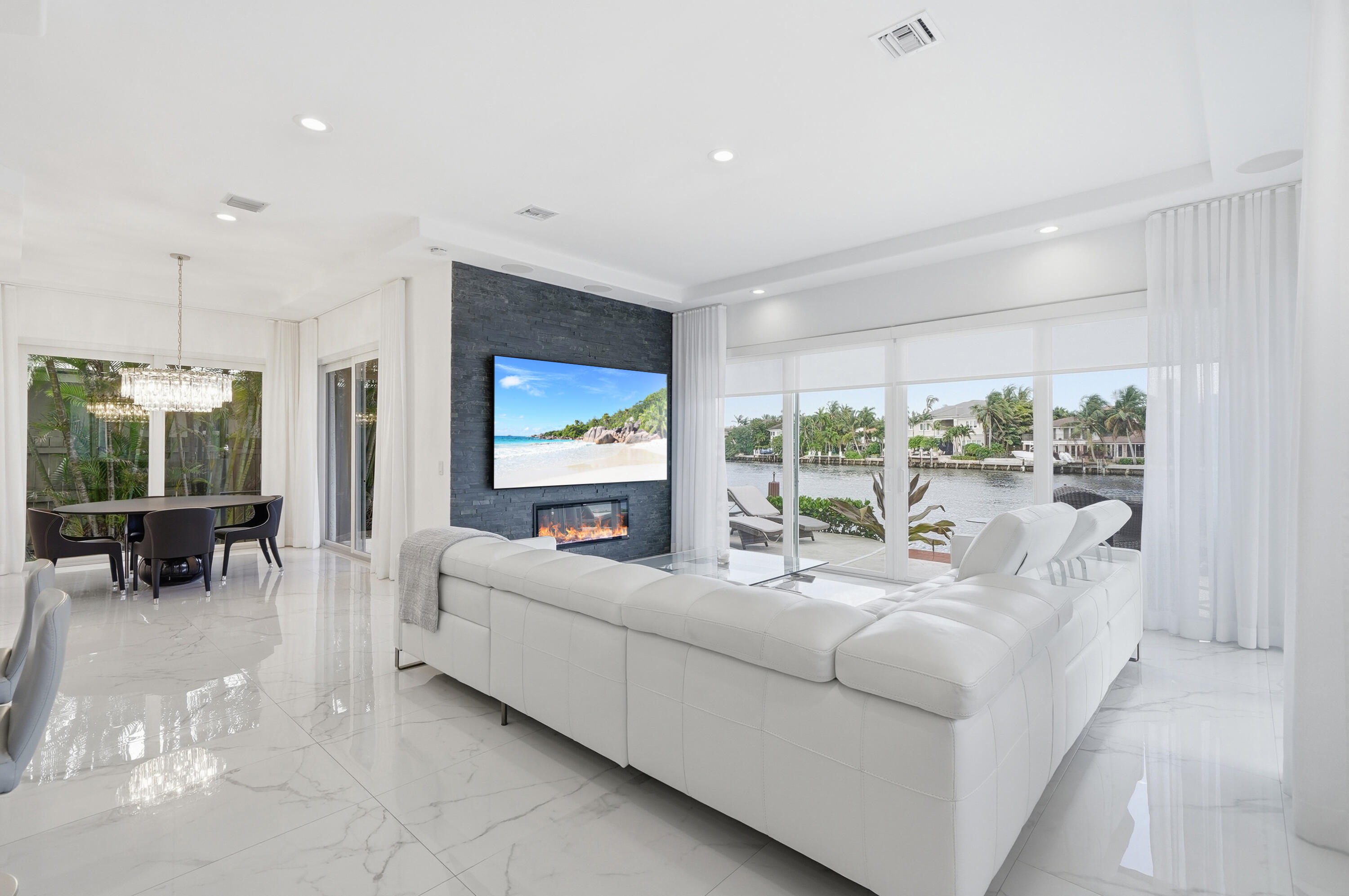 CARIBBEAN KEYS - Residential