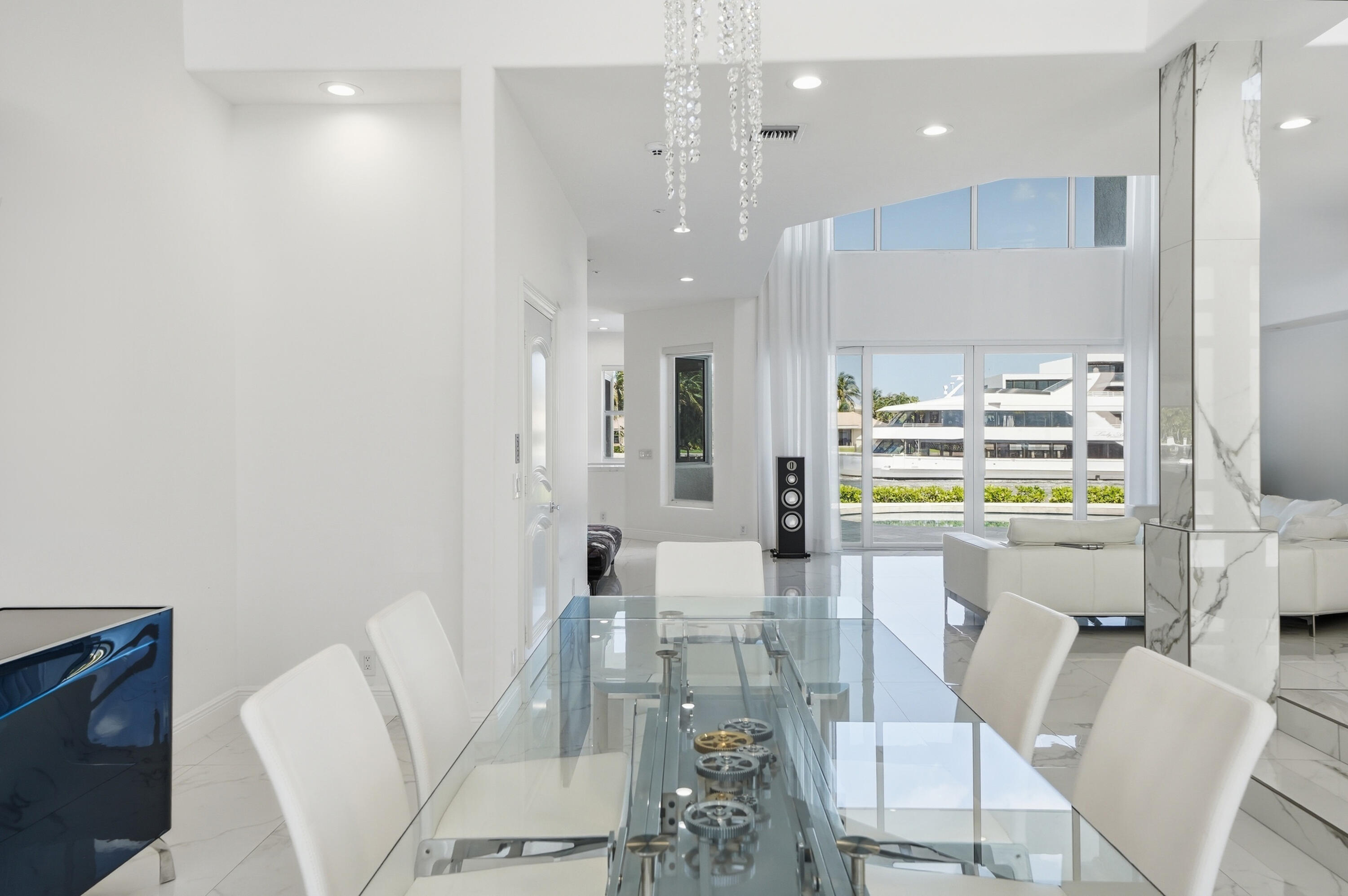 CARIBBEAN KEYS - Residential