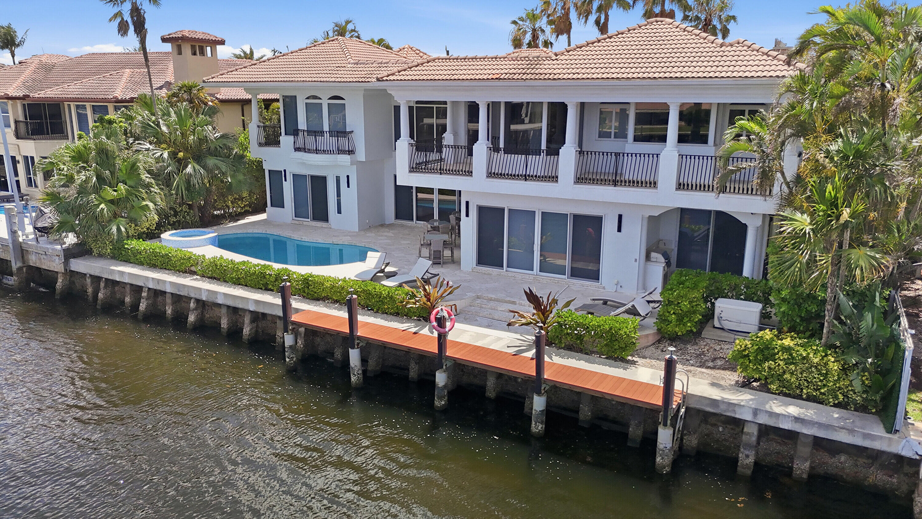 CARIBBEAN KEYS - Residential