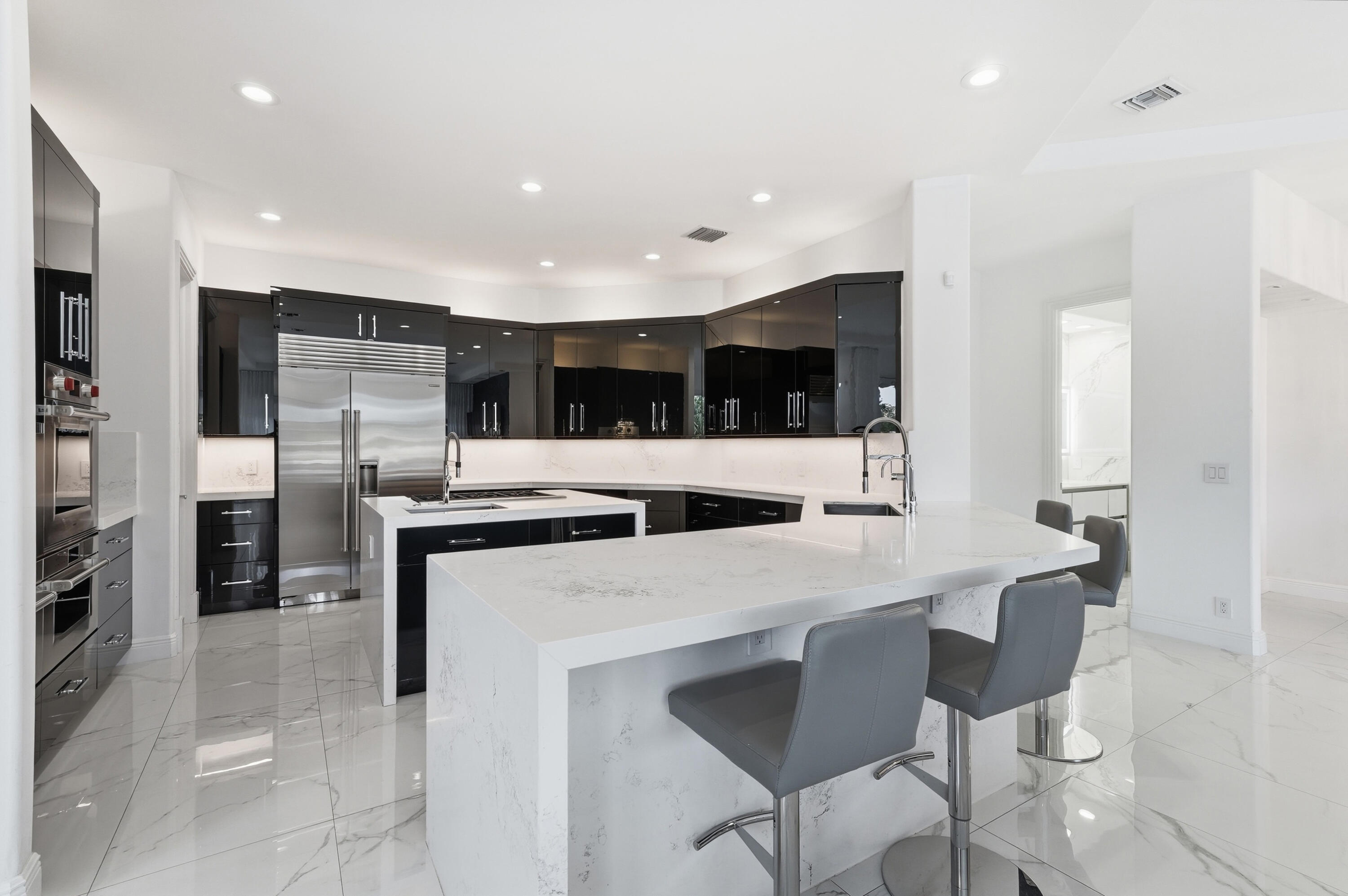 CARIBBEAN KEYS - Residential