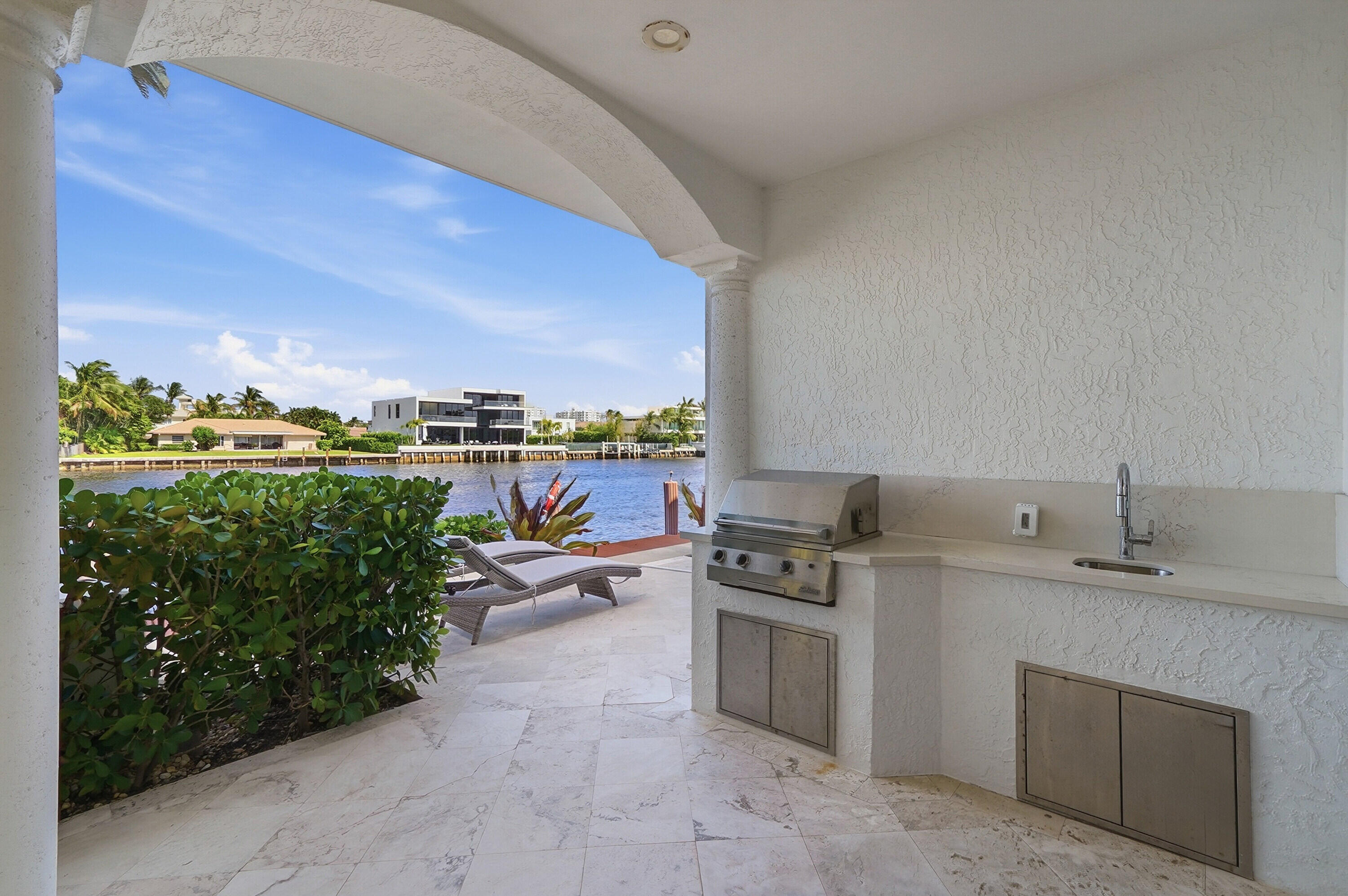 CARIBBEAN KEYS - Residential