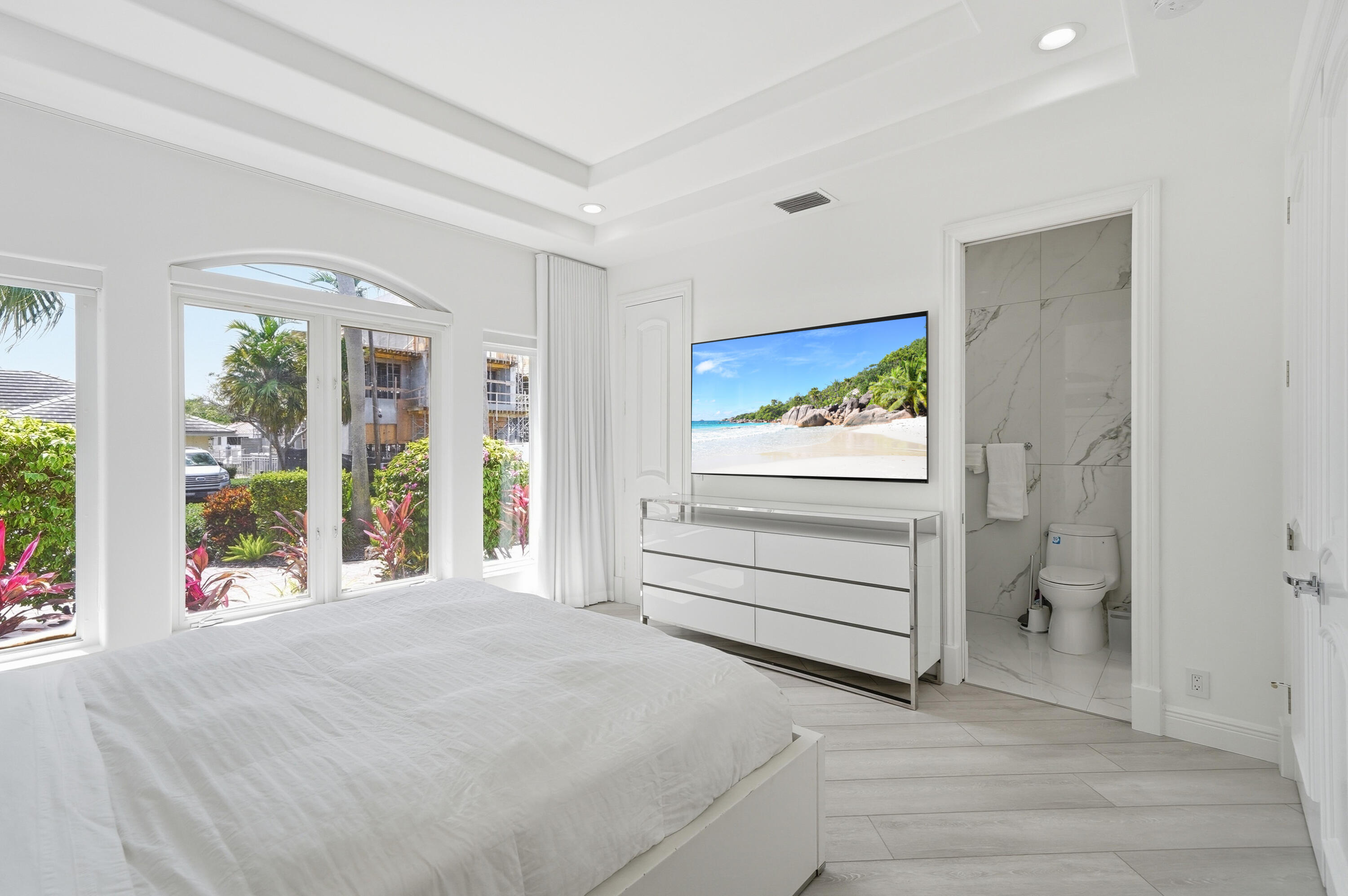 CARIBBEAN KEYS - Residential