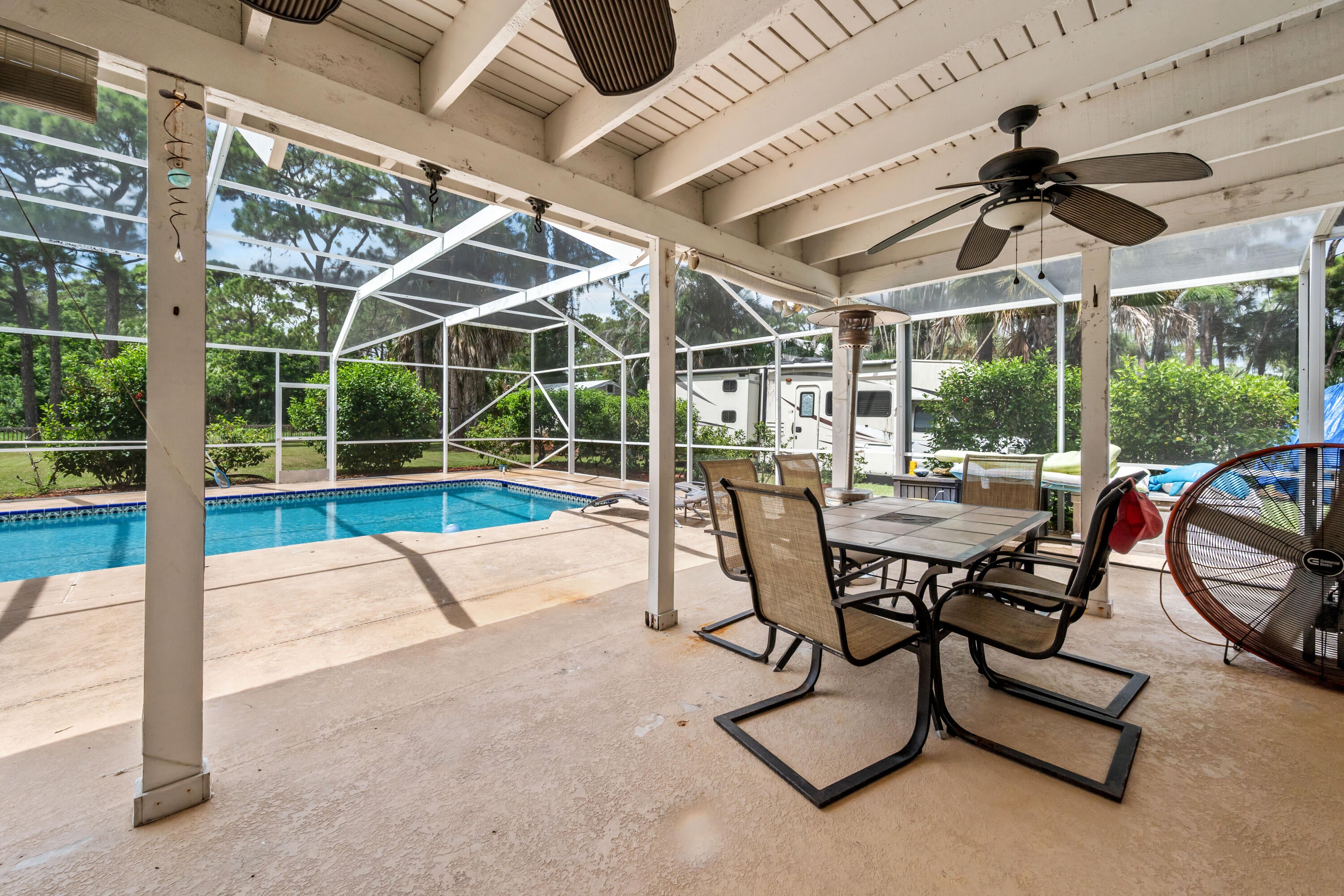 330 NE TOWN Terrace