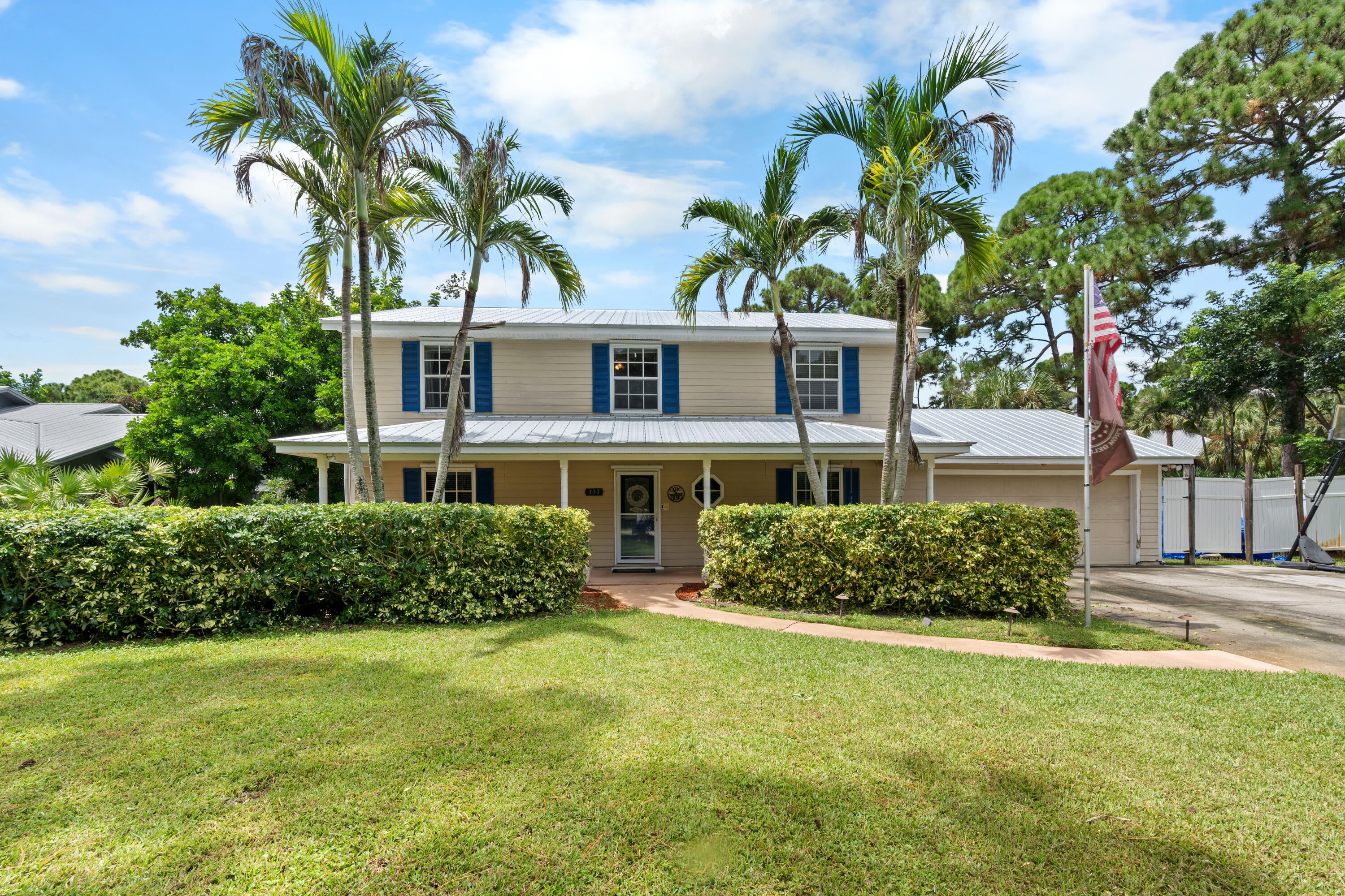 330 NE TOWN Terrace