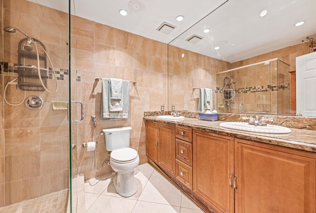 SOUTH SHORE 2 OF WELLINGT - Residential Lease