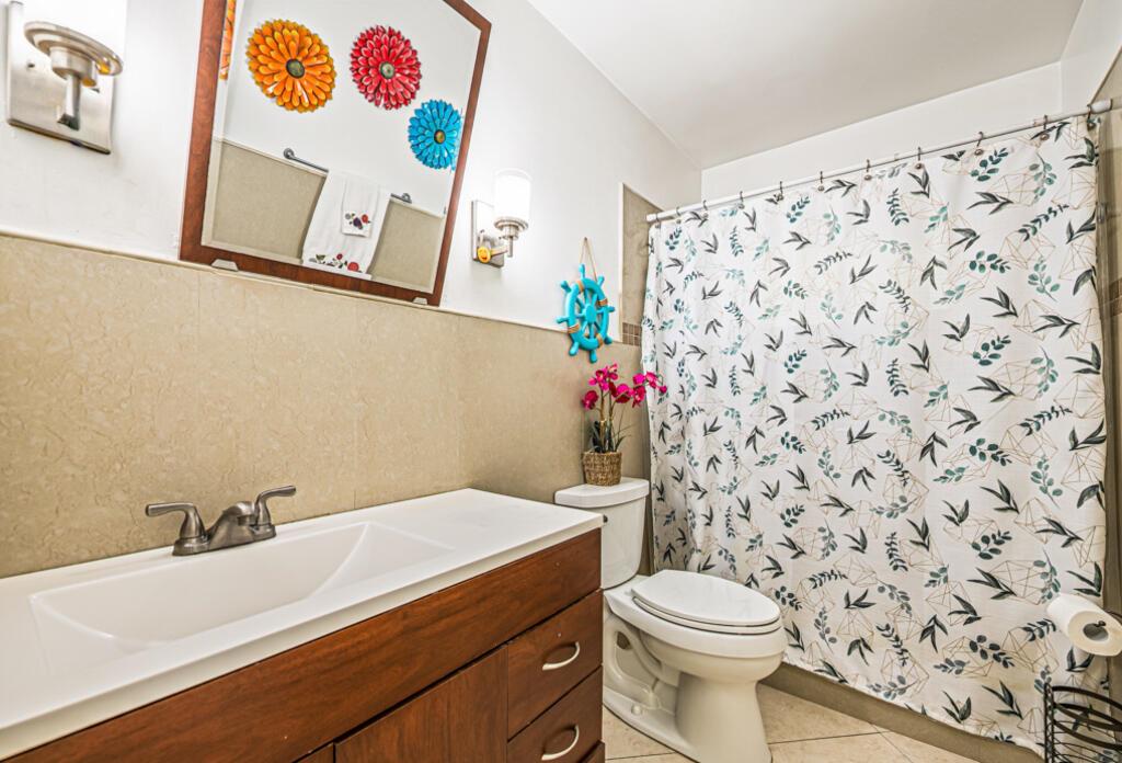 SOUTH SHORE 2 OF WELLINGT - Residential Lease