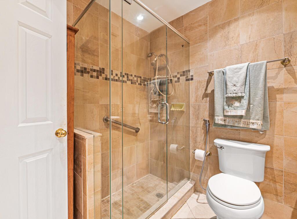 SOUTH SHORE 2 OF WELLINGT - Residential Lease