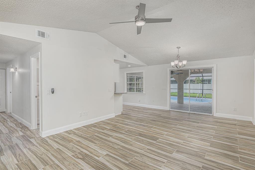 PORT ST LUCIE SECTION 33 - Residential