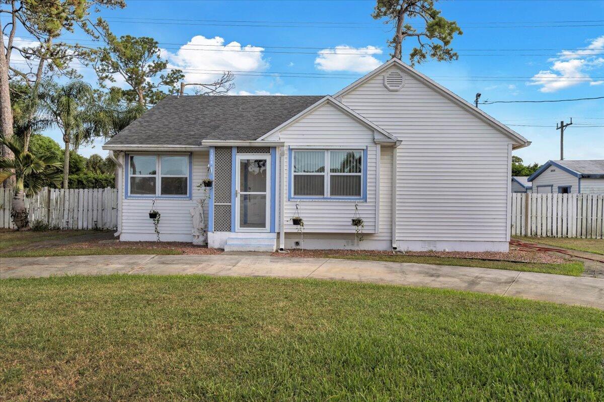 4204 George Lane