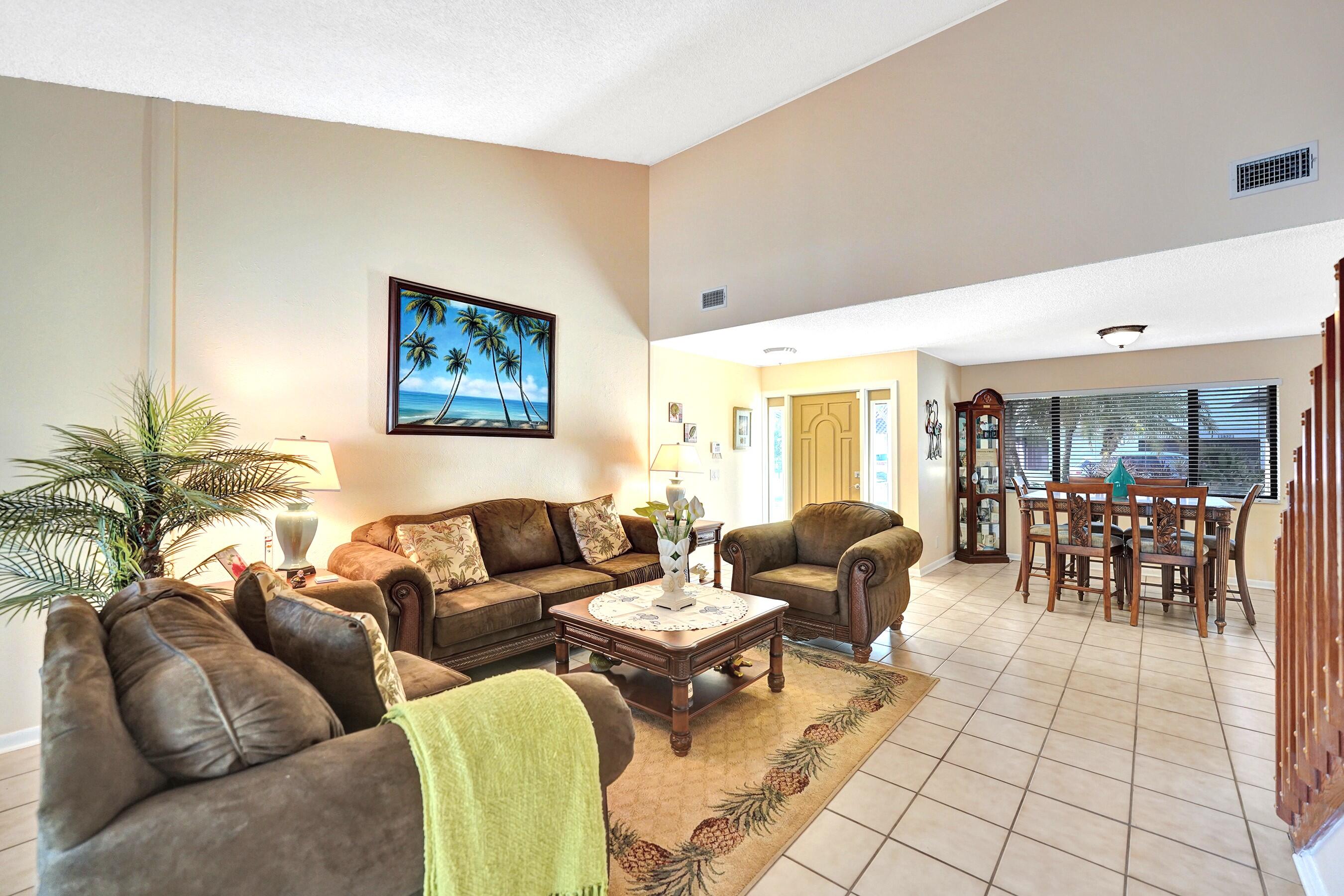 1839 NW 93rd Way
