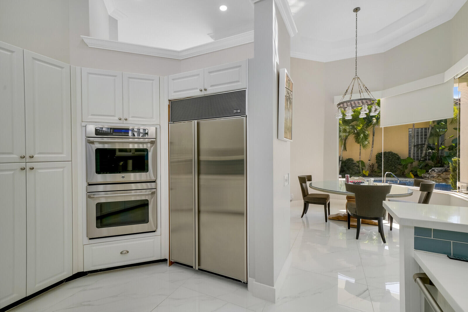 BRISTOL POINTE - Residential